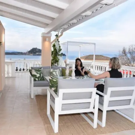 Bella Veranda アパート *